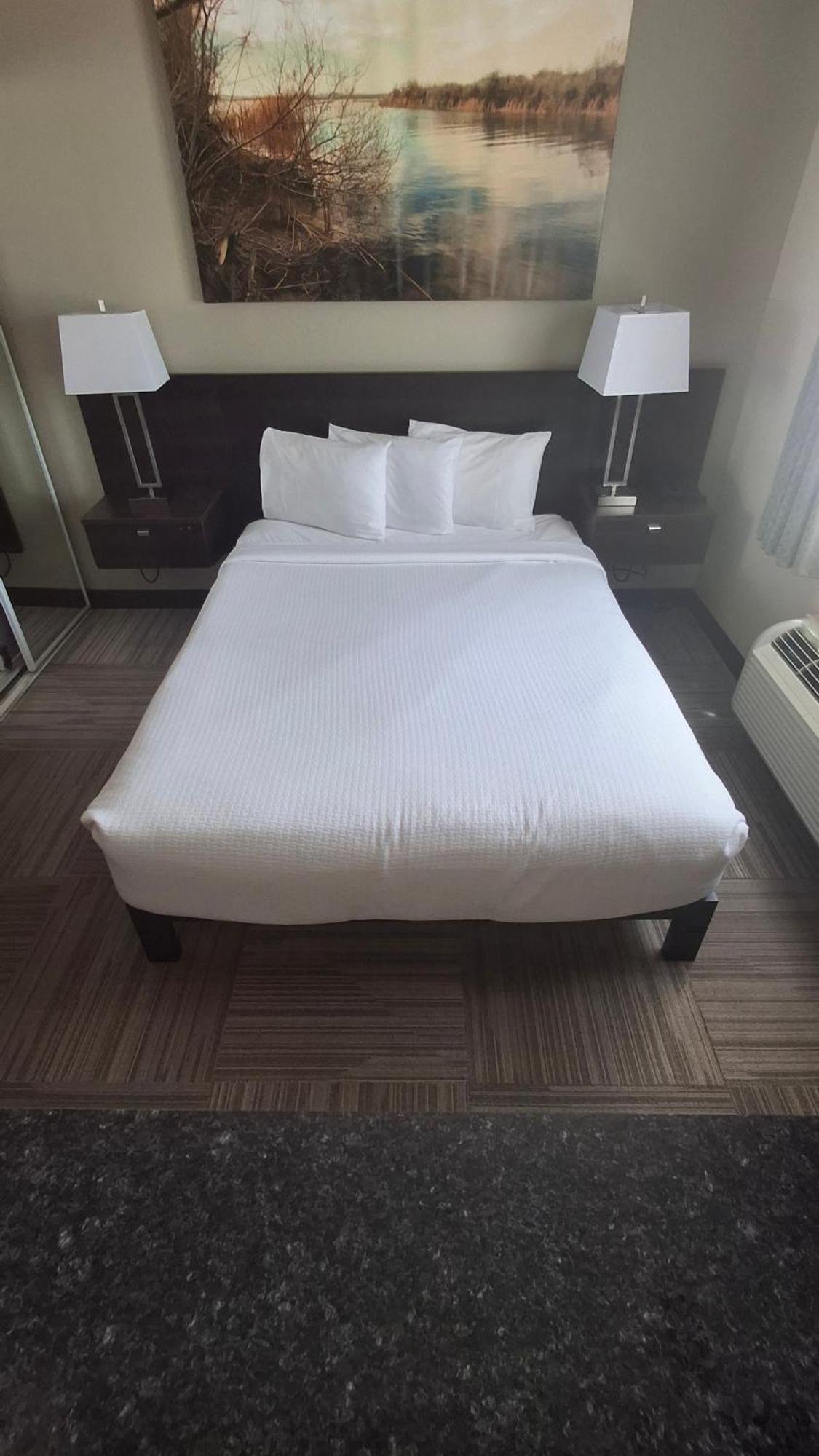 Island Suites Lake Havasu City Eksteriør billede