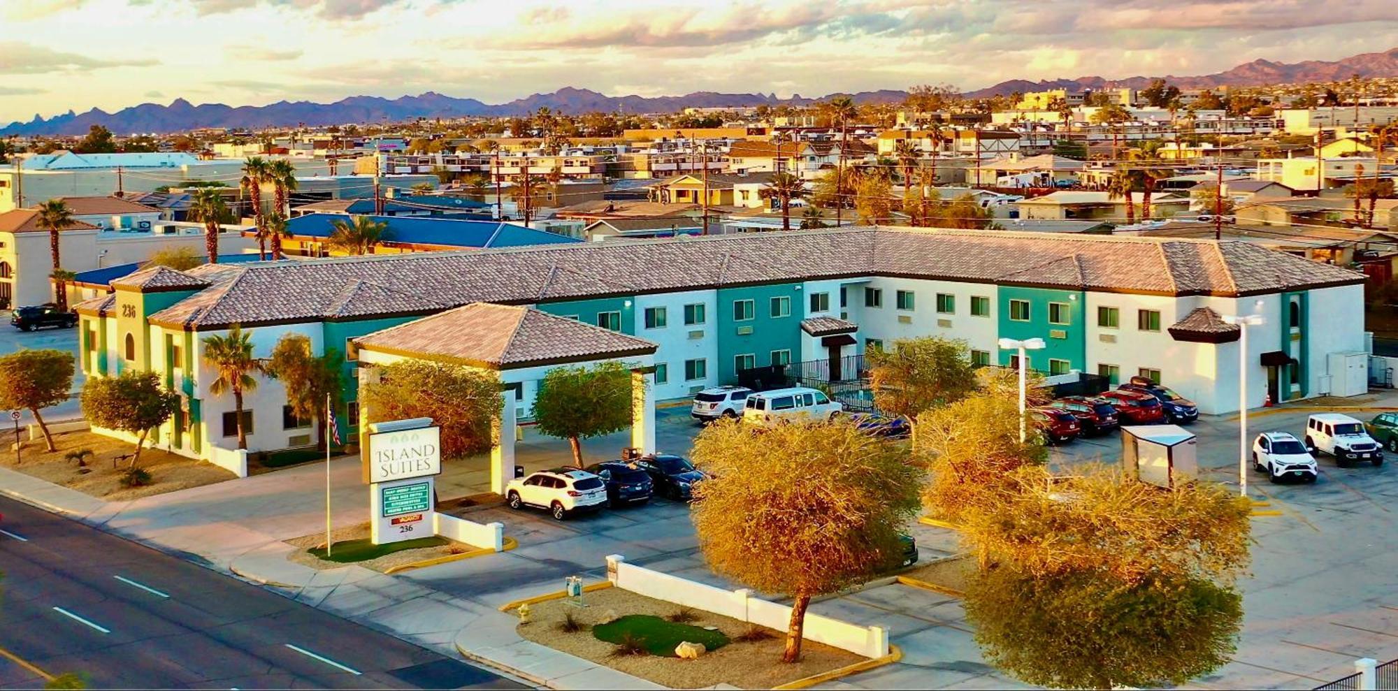 Island Suites Lake Havasu City Eksteriør billede