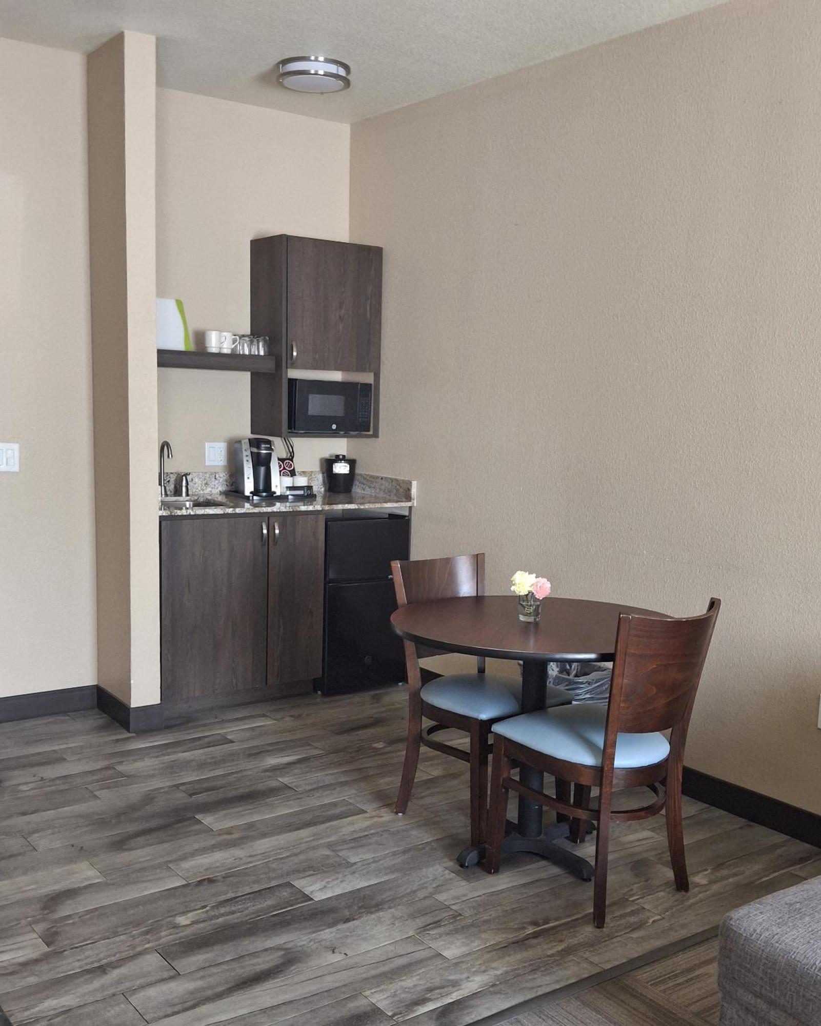 Island Suites Lake Havasu City Eksteriør billede