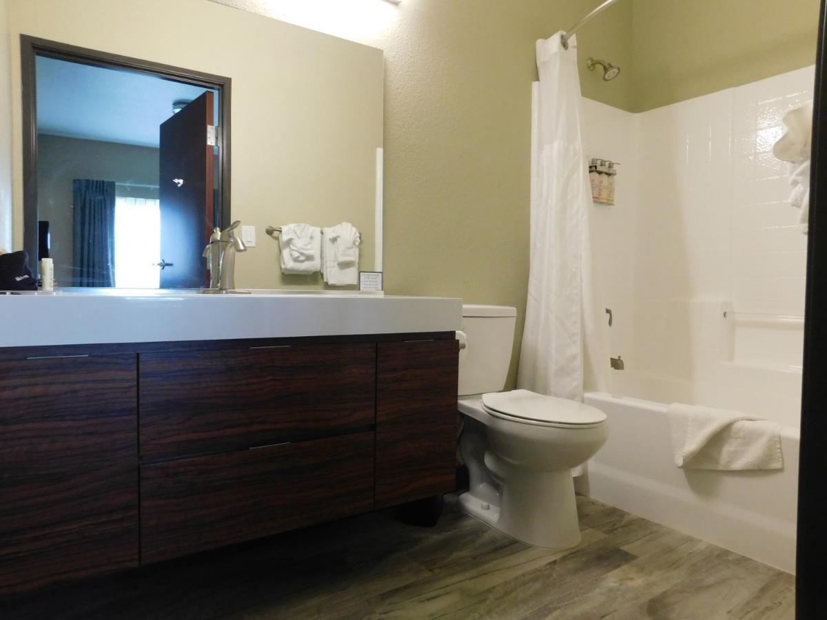 Island Suites Lake Havasu City Eksteriør billede